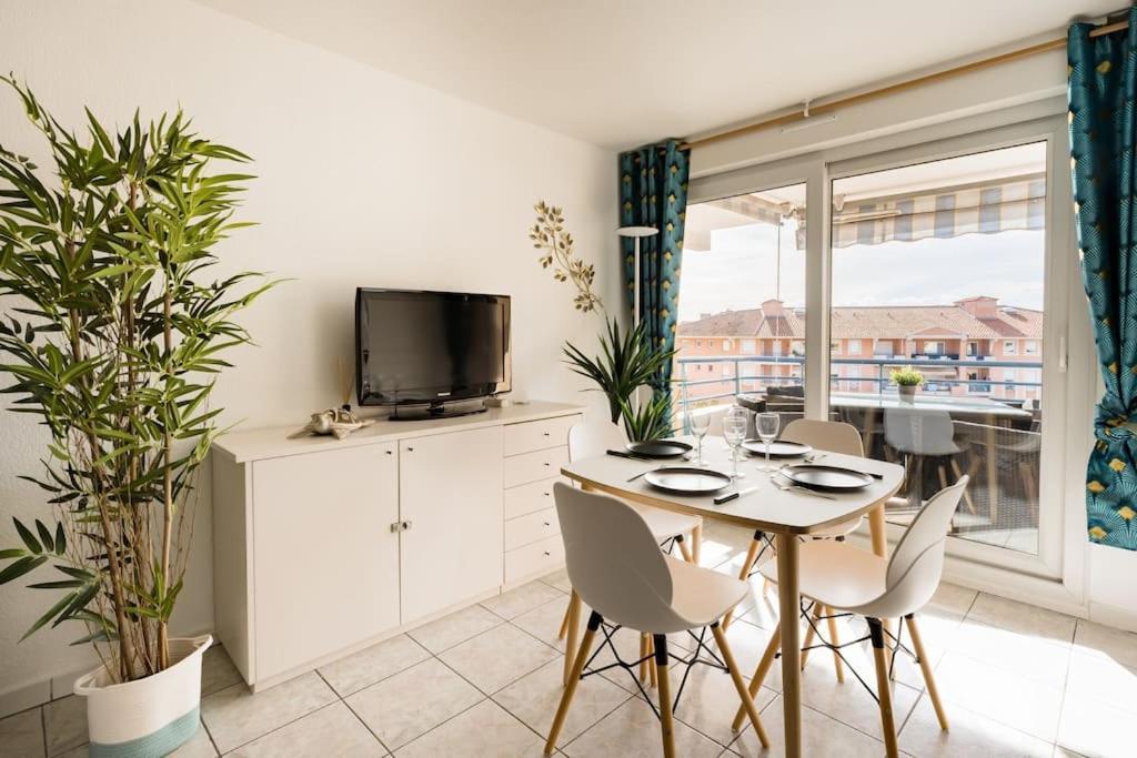 Port-Frejus, Le Paladien, Appartement 2 Pieces Climatise, Terrasse & Parking Εξωτερικό φωτογραφία