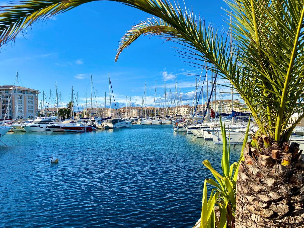 Port-Frejus, Le Paladien, Appartement 2 Pieces Climatise, Terrasse & Parking Εξωτερικό φωτογραφία
